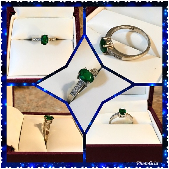 14k gold Jewelry - 14k white gold green garnet oval diamond Ring